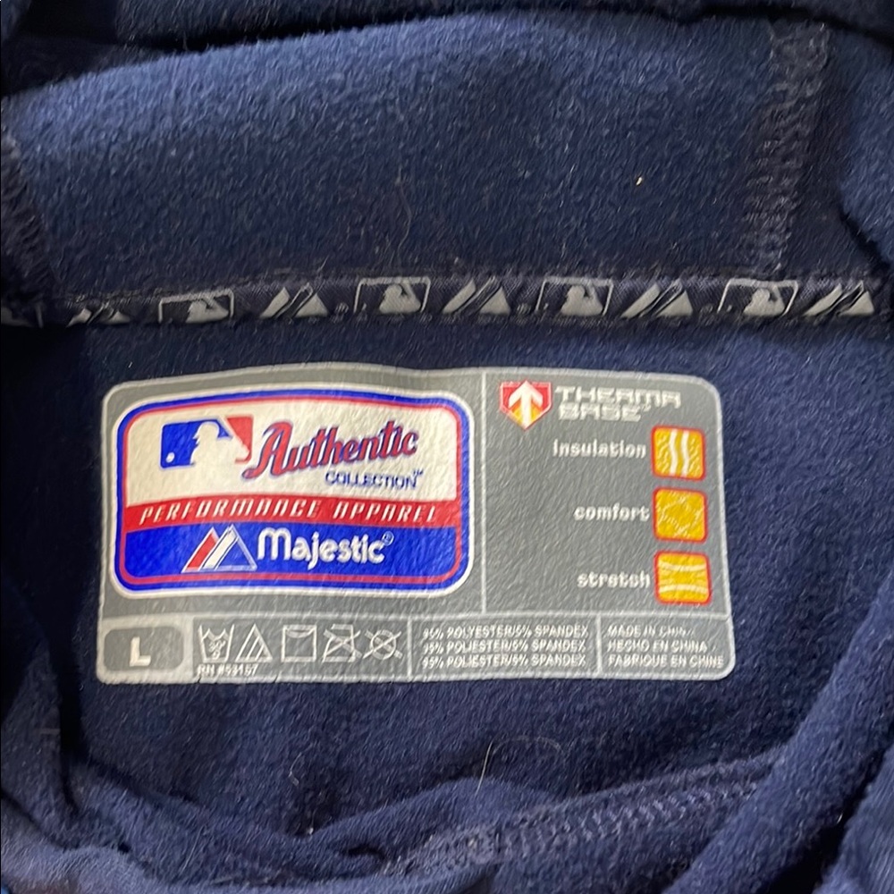 MLB Indians Hoodie - Picture 3 of 3